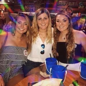 Meet your Posher, Abbie